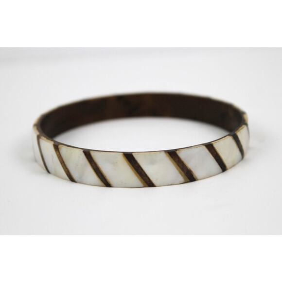 Unbranded Jewelry - Vintage Mother Of Pearl Bangle Bracelet Brass Narrow